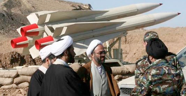 Iran des manœuvres aériennes d’envergure