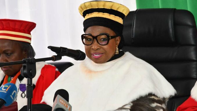 conseil-constitutionnel-la-nouvelle-presidente-chantal-camara-promet-d-agir_rjxojnfhjsb